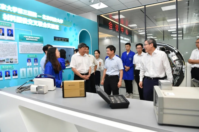 北京科技大学 x 北京大学第三医院，重磅实验室成立！(图2)