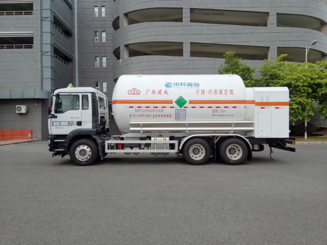 探秘广东建成专业运输整车，移动低温 “堡垒” 与常温整车的硬核实力(图2)