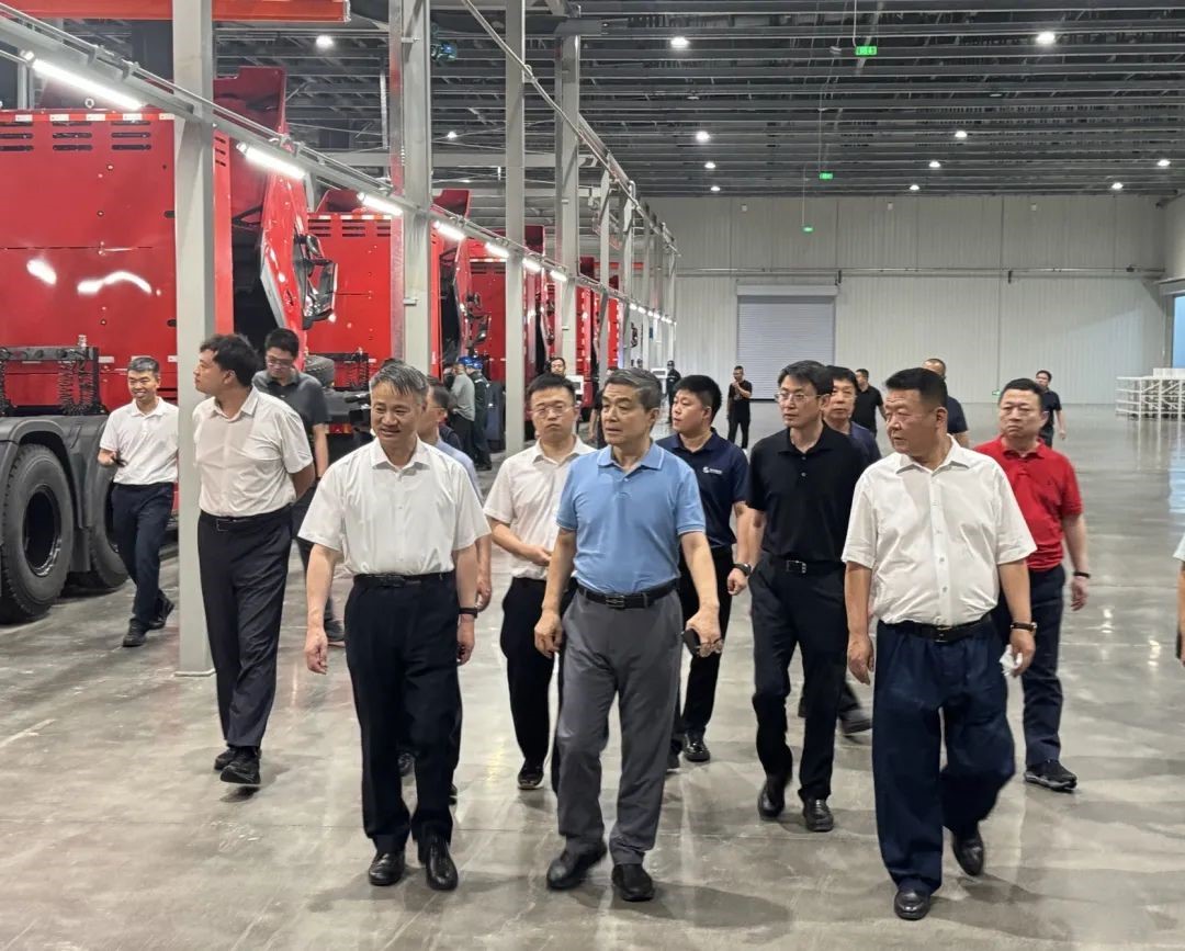 亿华通与鹏飞集团签约350台氢能商用车(图3)