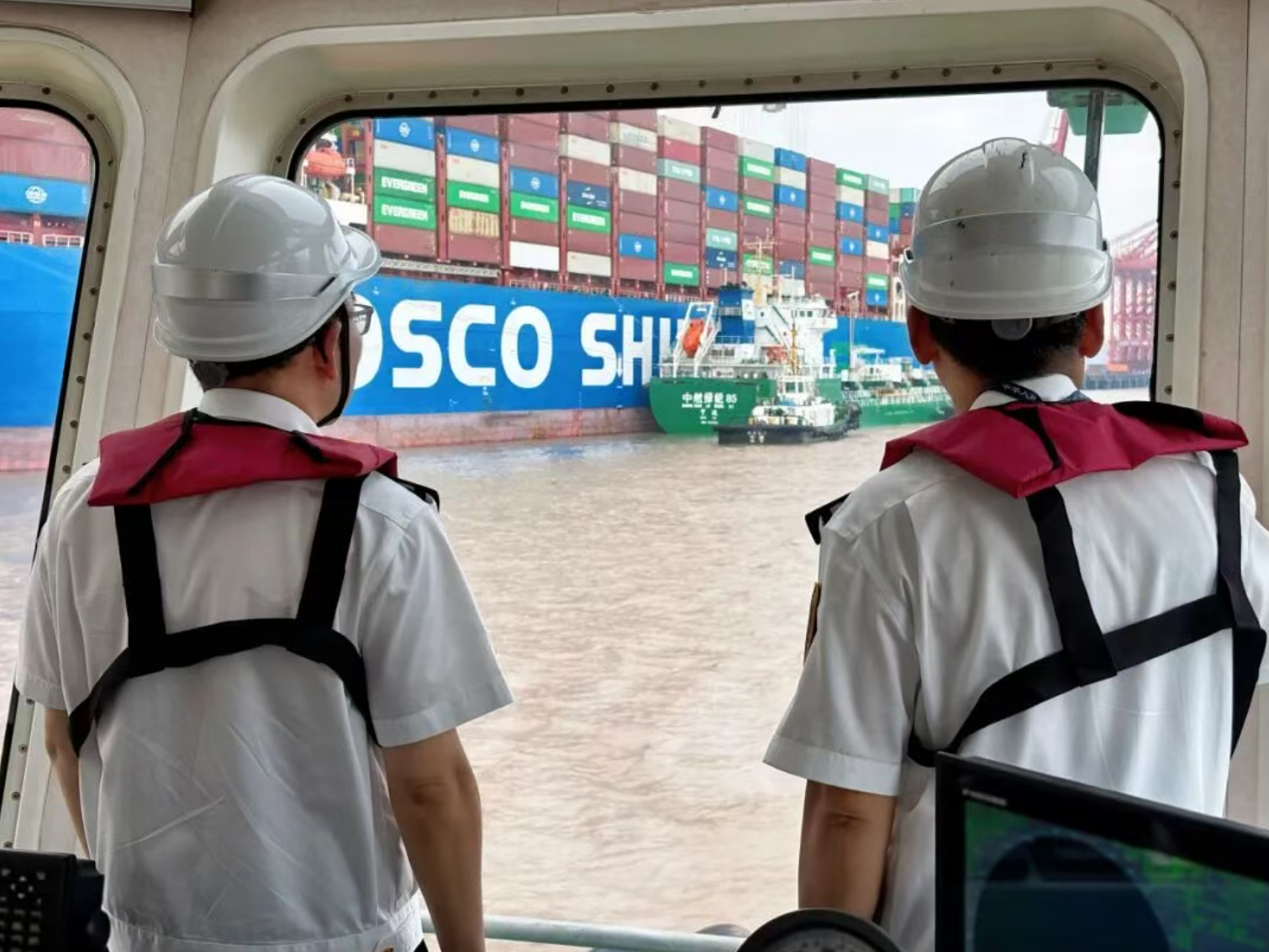 【宁波海事】全国首次！宁波舟山港完成国际航行船舶绿色燃料“一港三供”(图9)