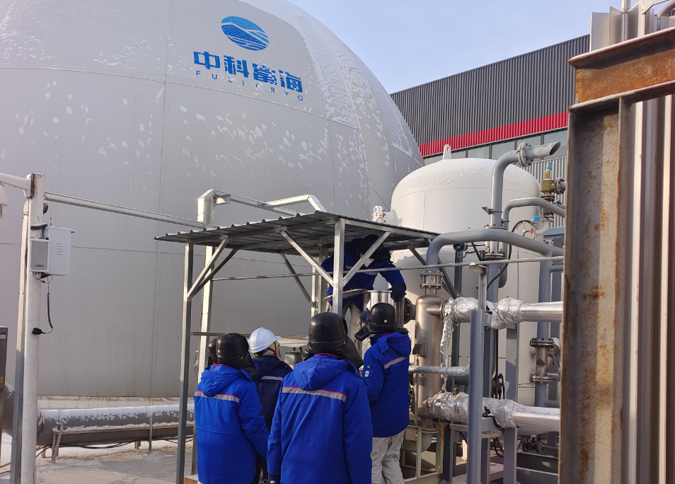 【CIGIA请能展展商动态】寒潮砺铁军 戈壁铸荣光——新疆中科富晶冬季装置检修攻坚战纪实(图3) 【CIGIA请能展展商动态】寒潮砺铁军 戈壁铸荣光——新疆中科富晶冬季装置检修攻坚战纪实(图3)